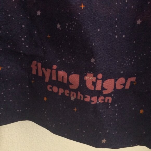 Flying Tiger Copenhagen Halloween tote bag - Picture 4 of 4